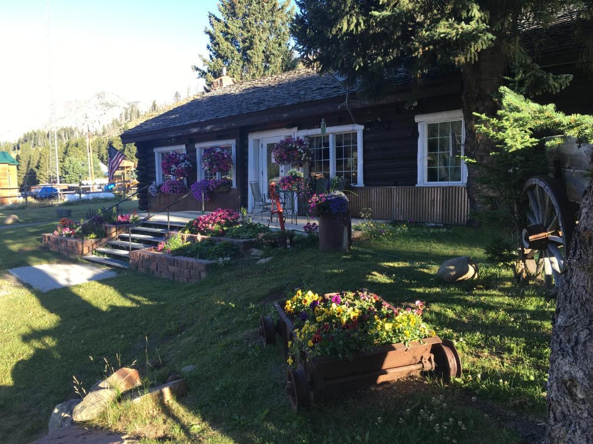 Antlers Lodge Cooke City Exterior foto